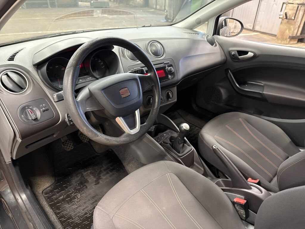 Seat Ibiza SC 2010 Harmaa