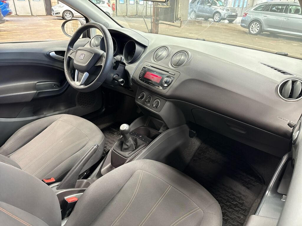 Seat Ibiza SC 2010 Harmaa