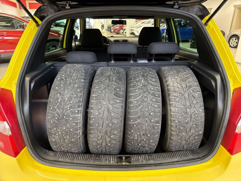 Skoda Fabia 2010 Monivär.