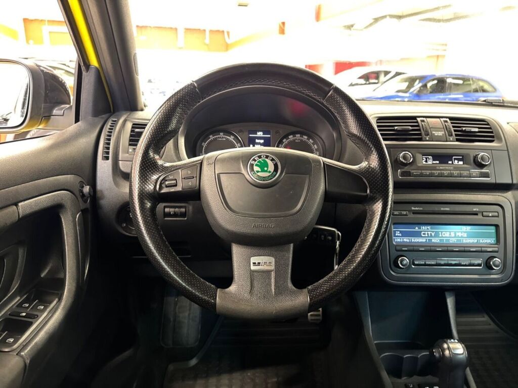 Skoda Fabia 2010 Monivär.