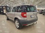 Skoda Yeti 2011 Ruskea (beige)