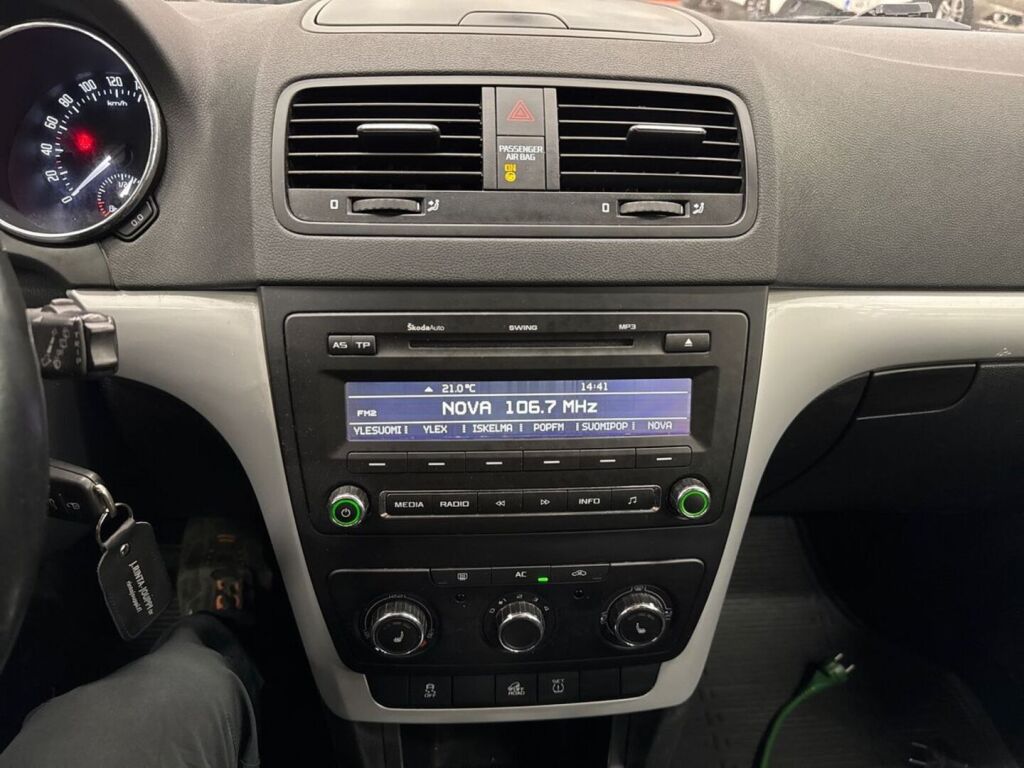 Skoda Yeti 2011 Ruskea (beige)