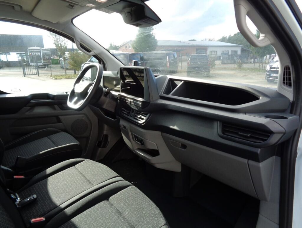 Ford E-Transit Custom 2026 