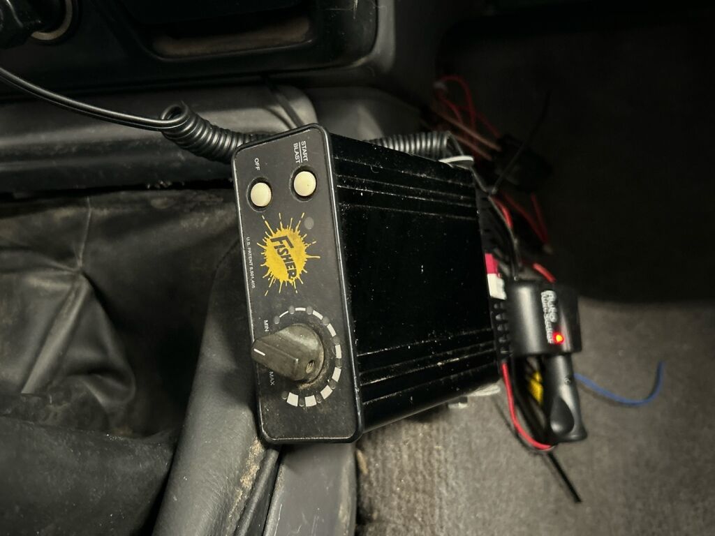 Nissan Cab 2002 Punainen