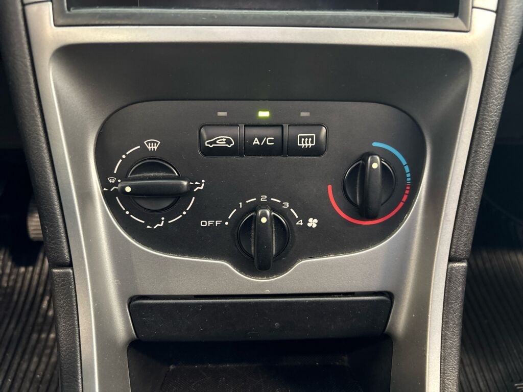 Peugeot 307 2004 Sininen