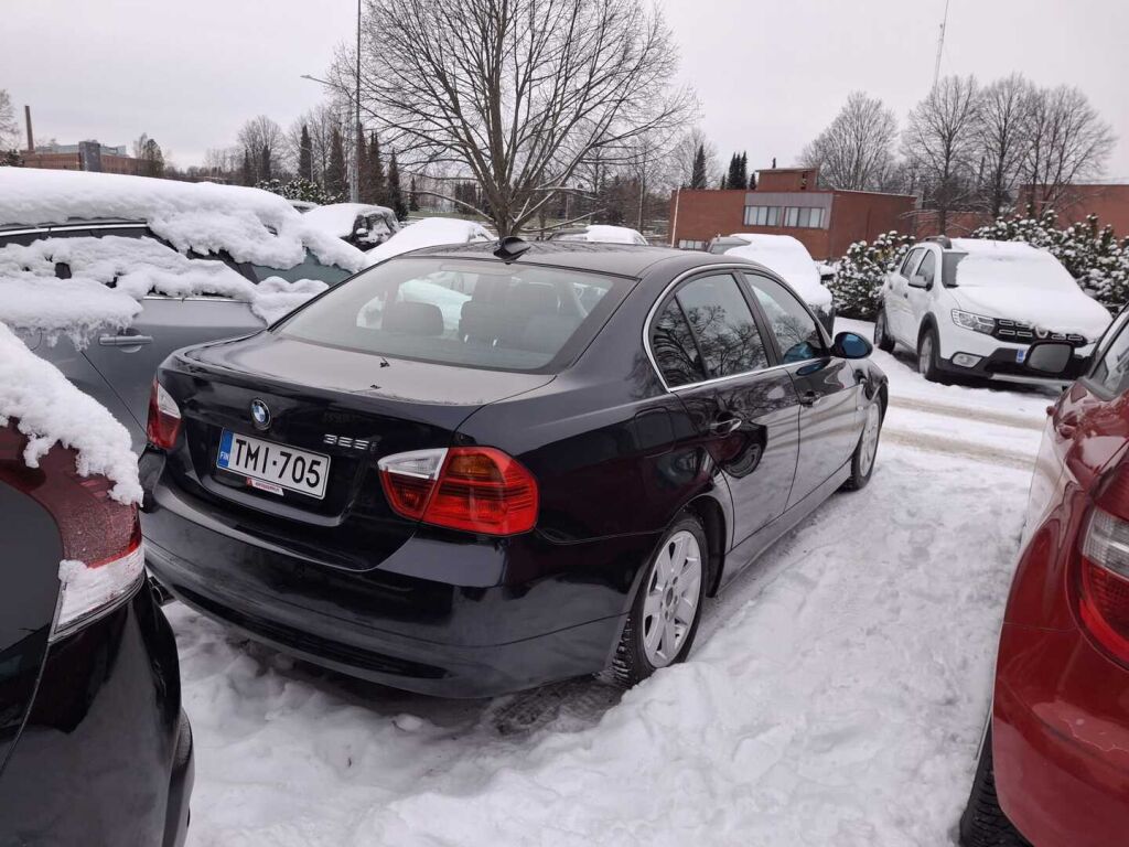 BMW 325 2005 Sininen