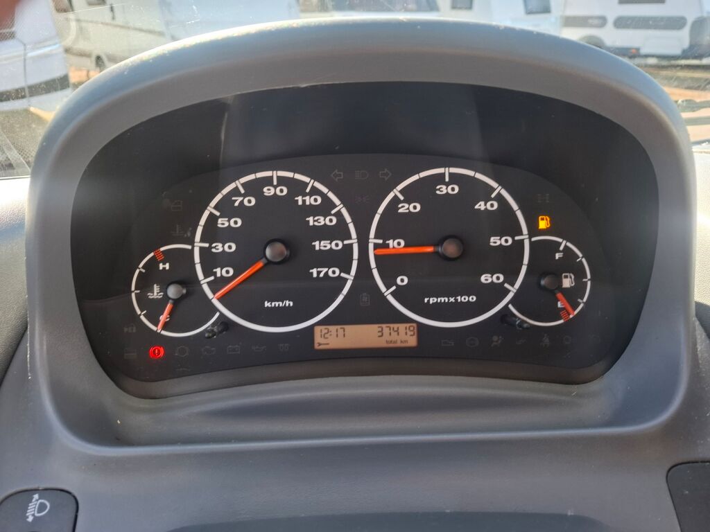 Dethleffs Advantage T 6501 2005 Valkoinen