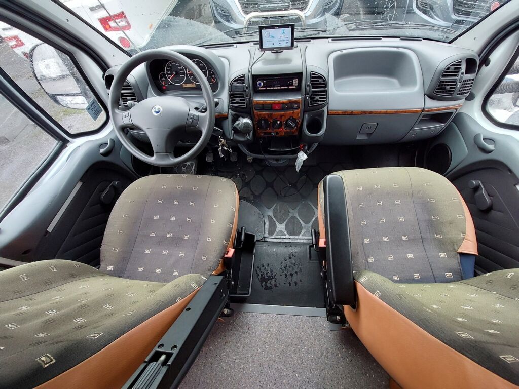 Dethleffs Advantage T 6501 2005 Valkoinen