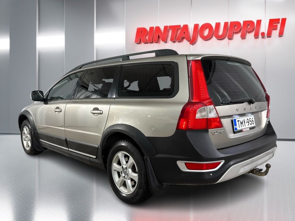 Volvo XC70 2008 Ruskea (beige)