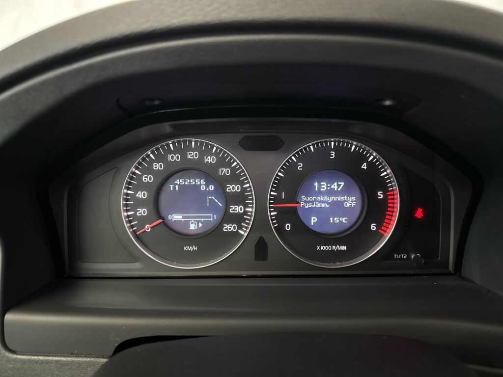 Volvo XC70 2008 Ruskea (beige)