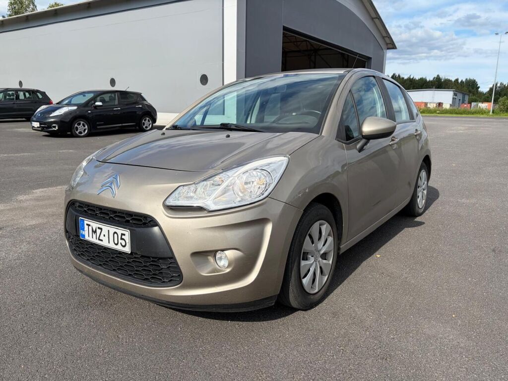 Citroen C3 2010 Ruskea (beige)
