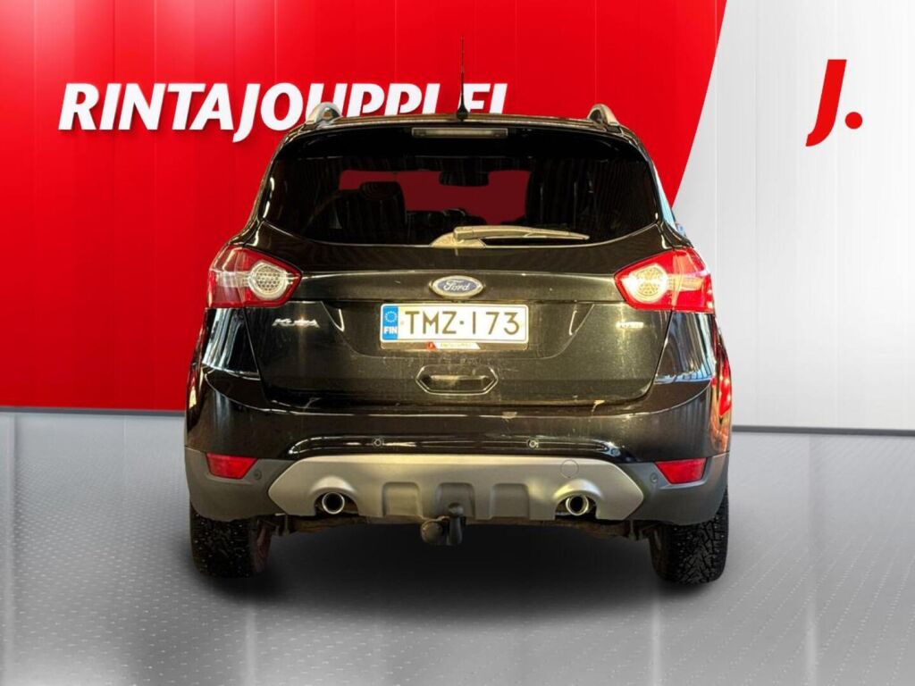 Ford Kuga 2010 Musta