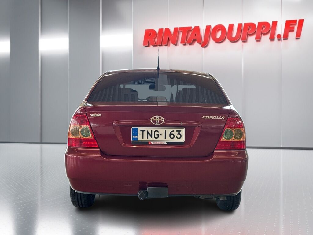 Toyota Corolla 2004 Punainen