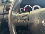Toyota Corolla 2004 Punainen