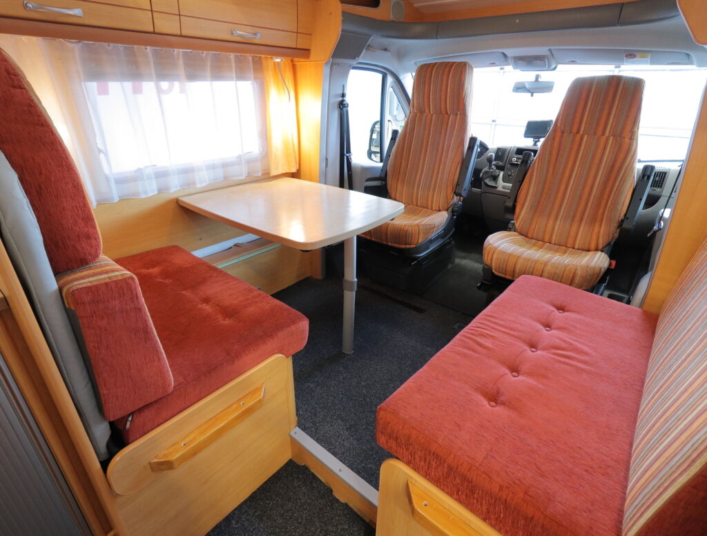 LMC LIBERTY TI 662 2007 Valkoinen