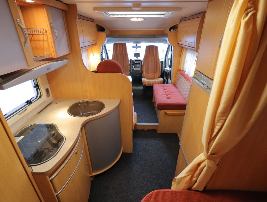 LMC LIBERTY TI 662 2007 Valkoinen