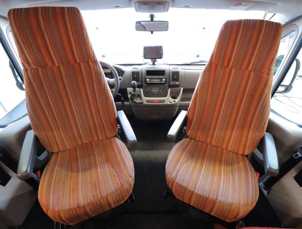 LMC LIBERTY TI 662 2007 Valkoinen