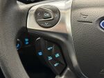 Ford Focus 2012 Valkoinen