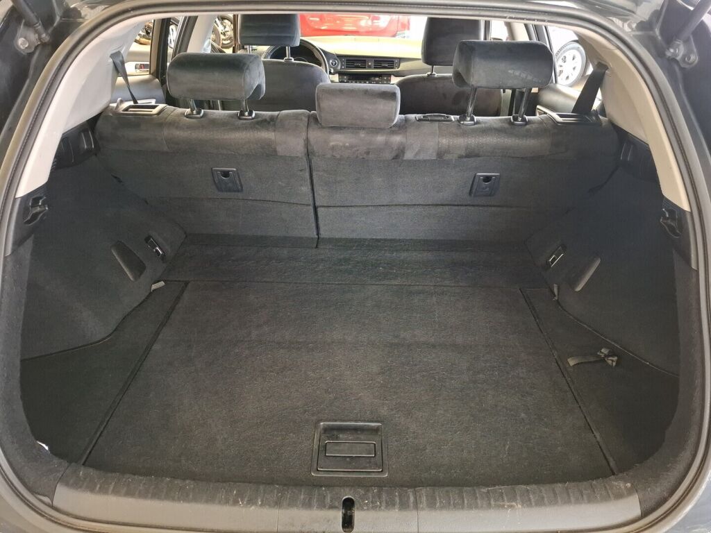 Lexus CT 2011 Harmaa