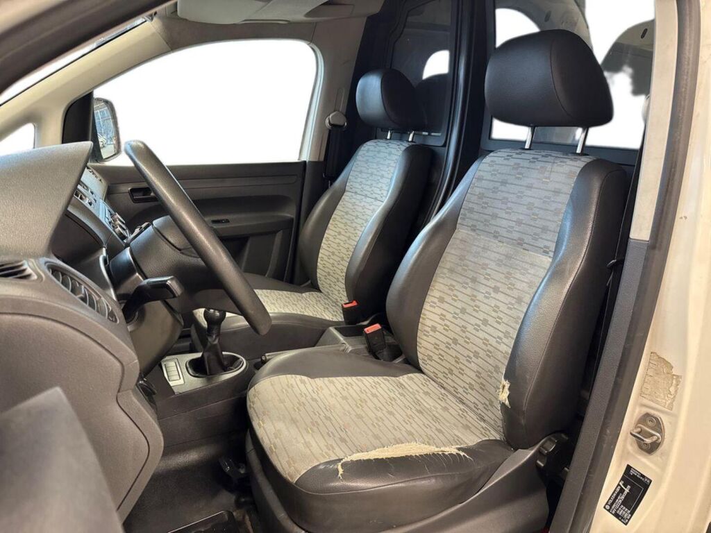 Volkswagen Caddy Maxi 2012 Valkoinen