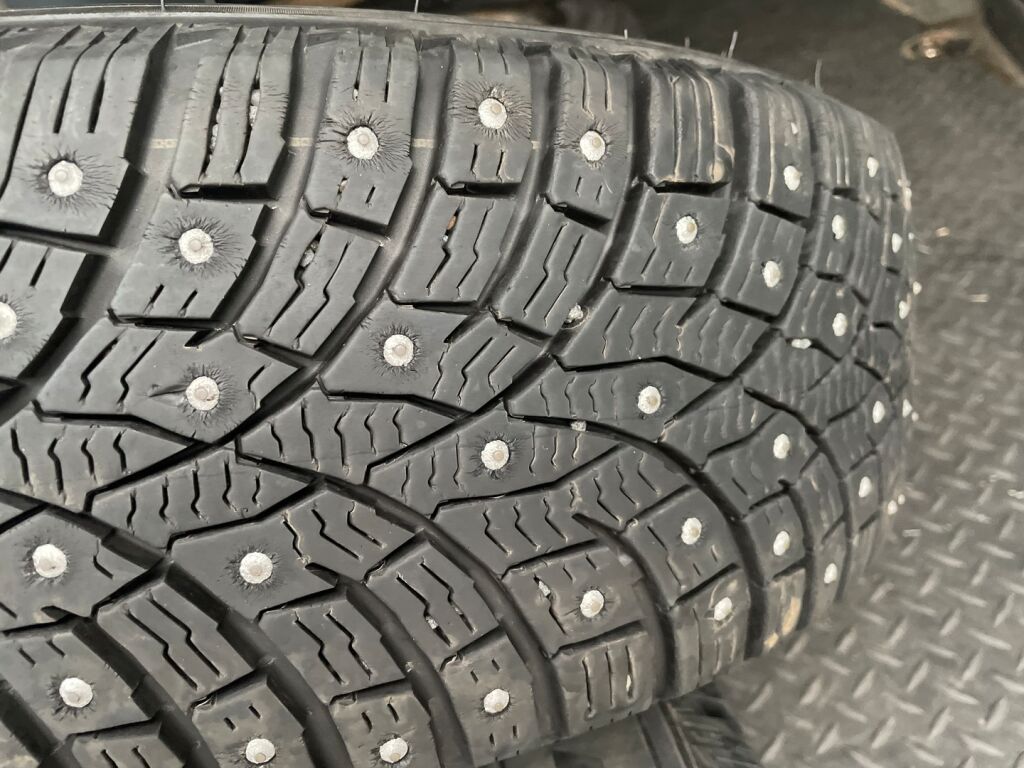 Volkswagen Caddy Maxi 2012 Valkoinen