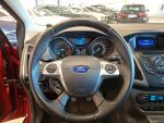 Ford Focus 2011 Punainen
