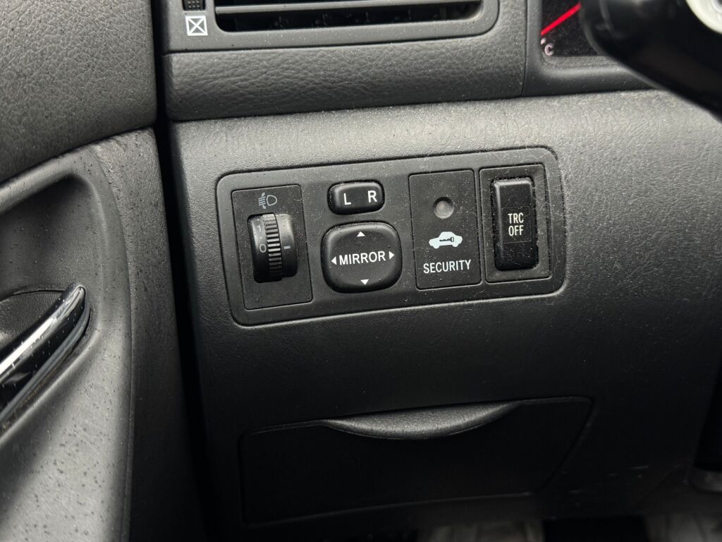 Toyota Corolla 2006 Hopea