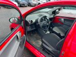 Toyota Aygo 2006 Punainen