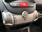 Toyota Aygo 2006 Punainen