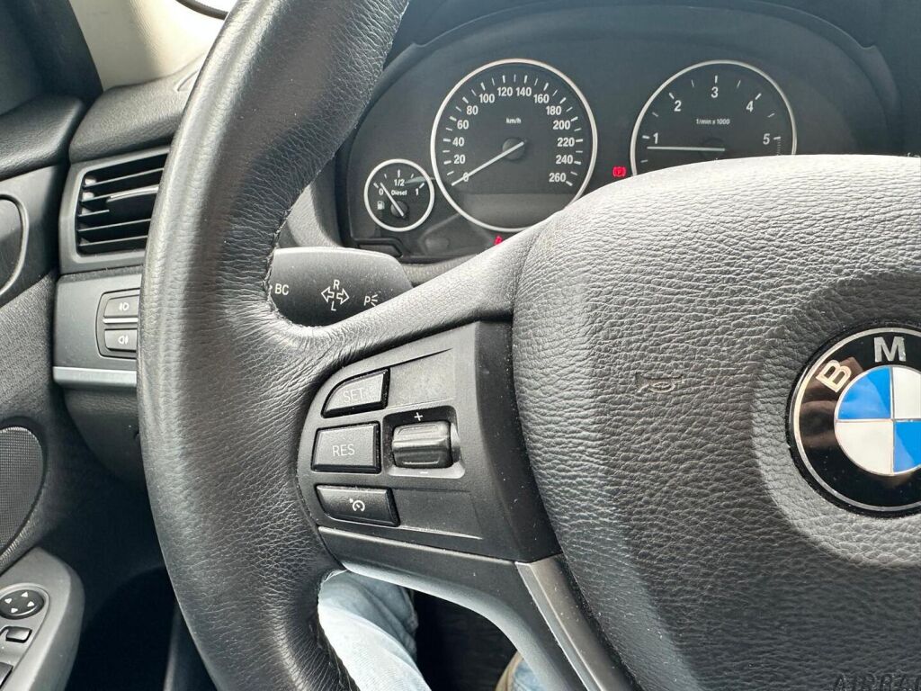 BMW X3 2011 Musta
