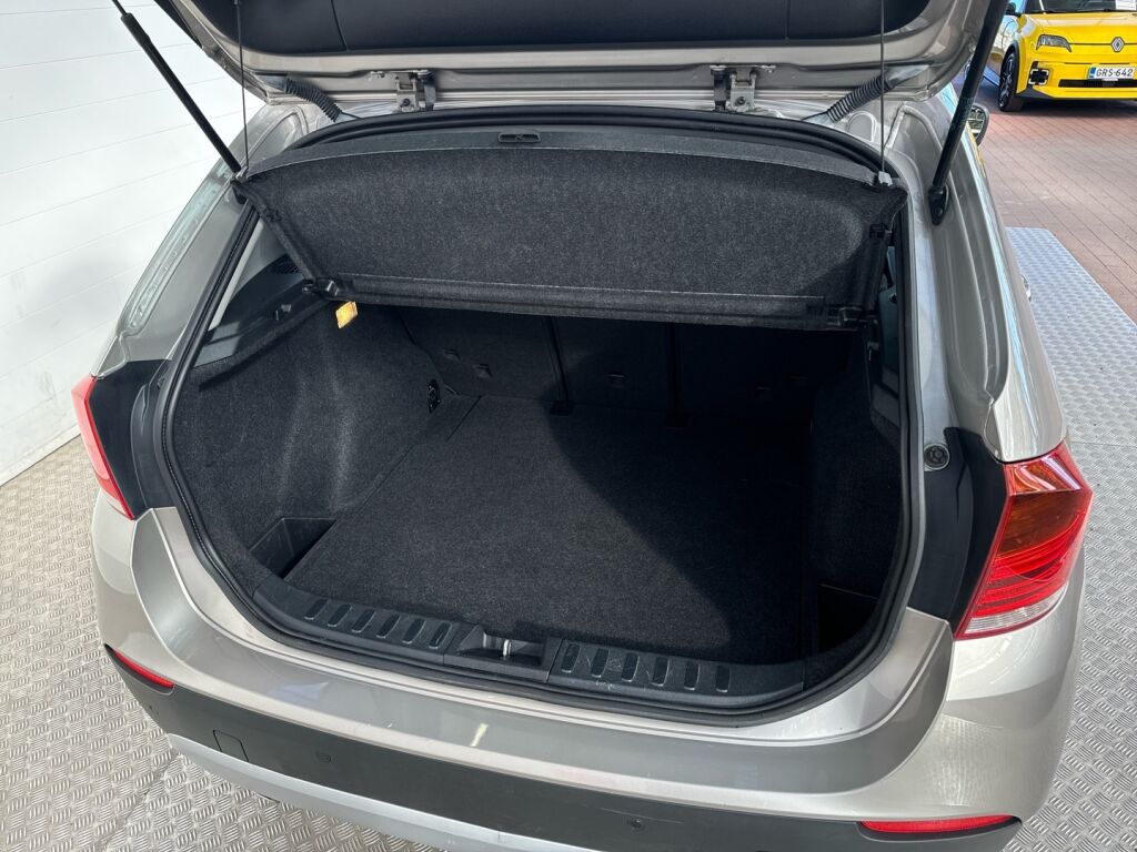 BMW X1 2011 Harmaa