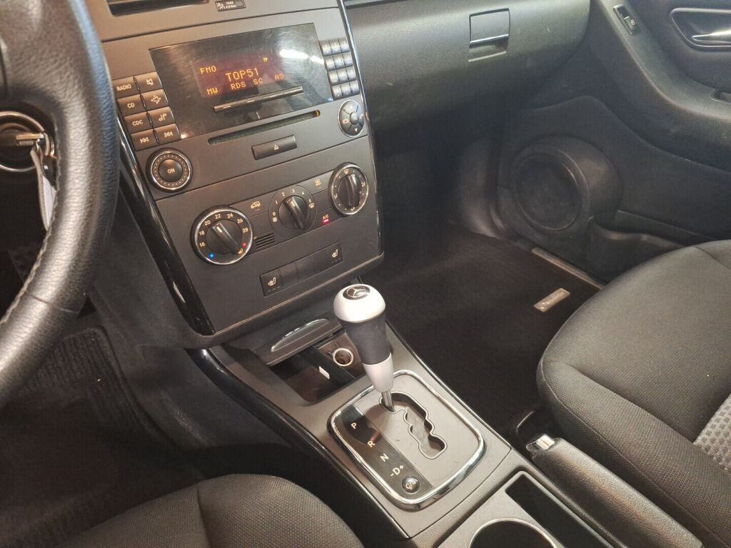 Mercedes-Benz A 2008 Musta