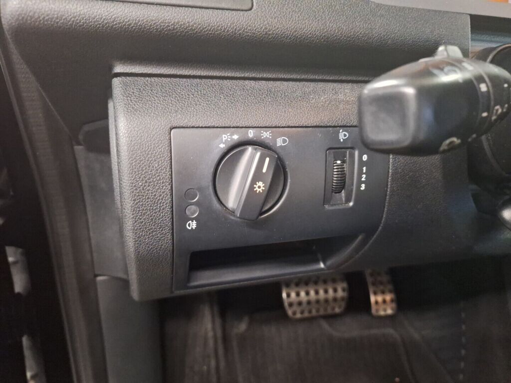 Mercedes-Benz A 2008 Musta