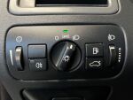 Volvo V70 2011 Musta