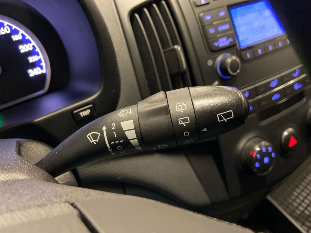 Hyundai i30 2012 Musta