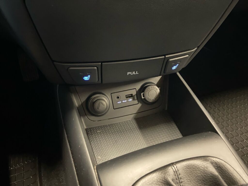 Hyundai i30 2012 Musta