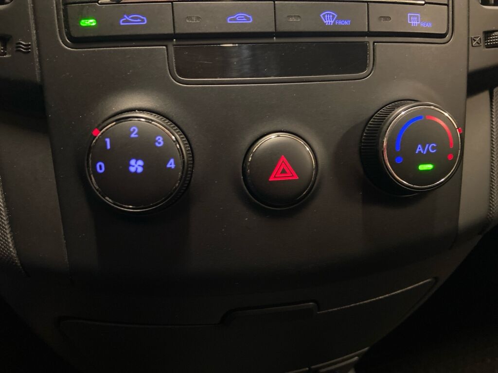 Hyundai i30 2012 Musta