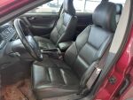 Volvo V70 2004 Punainen