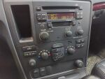 Volvo V70 2004 Punainen