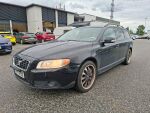 Volvo V70 2008 Musta
