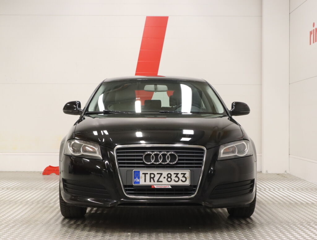Audi A3 2010 Musta