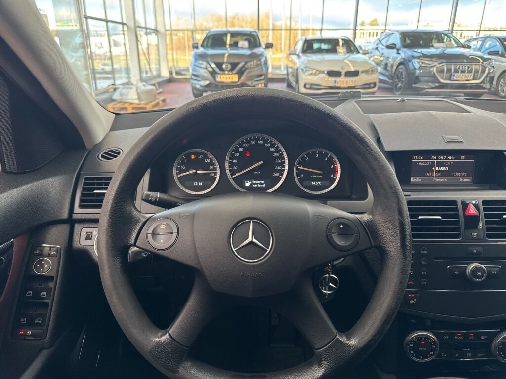 Mercedes-Benz C 2008 Musta