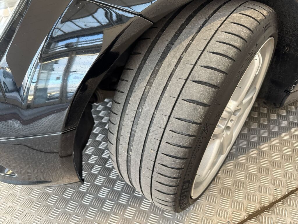 Mercedes-Benz C 2008 Musta