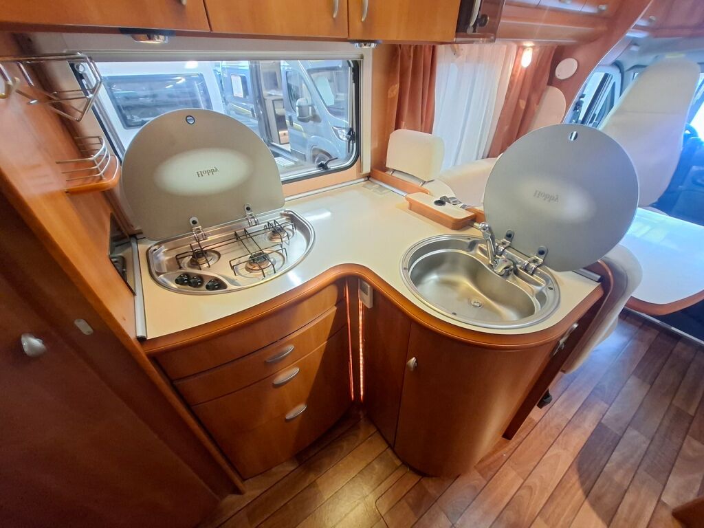 Hobby TOSCANA D 650 FLC 2008 Valkoinen