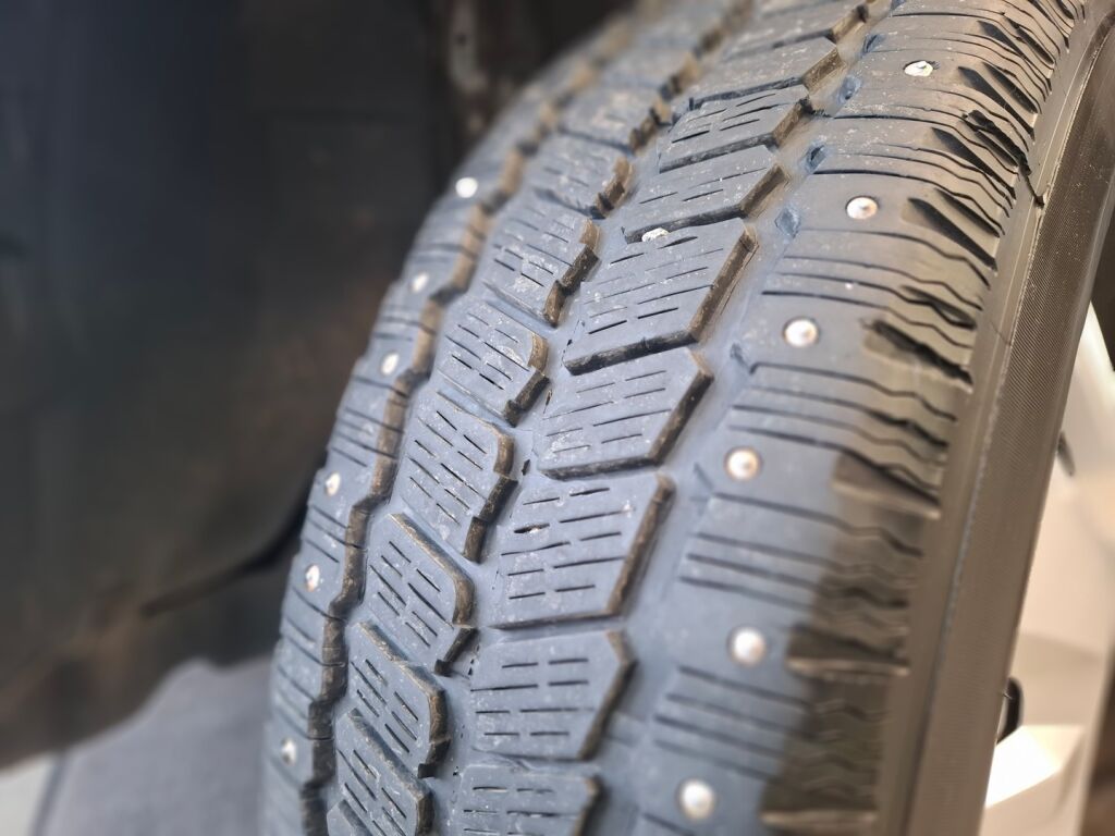 Hobby TOSCANA D 650 FLC 2008 Valkoinen