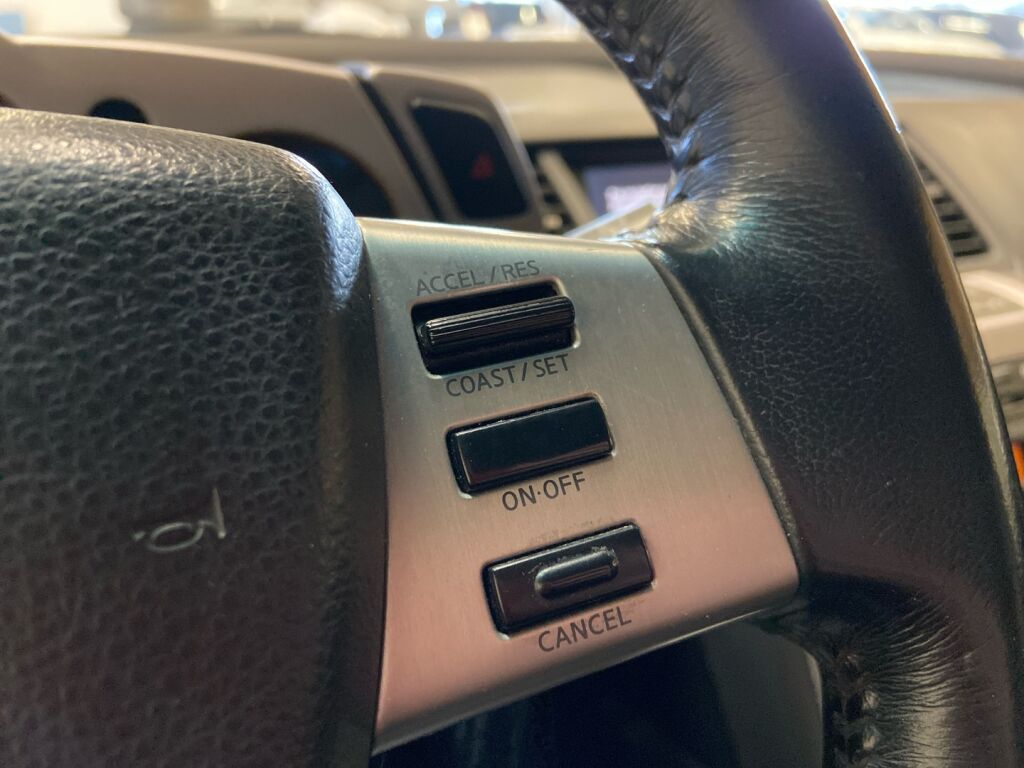 Nissan Murano 2008 Keltainen