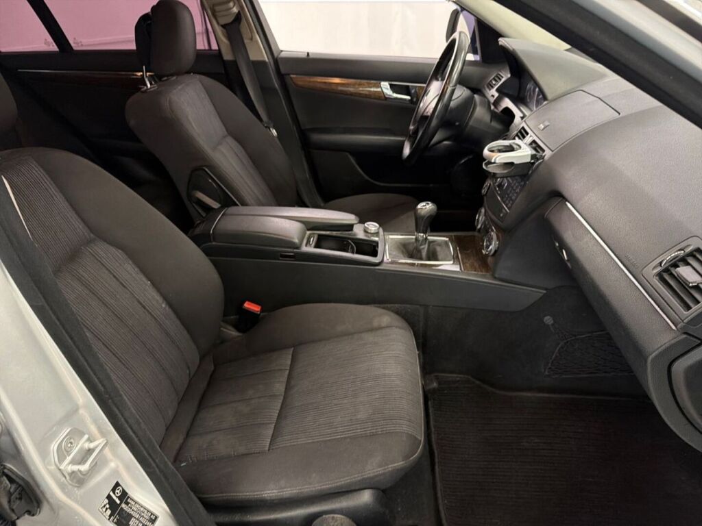 Mercedes-Benz C 2007 Hopea