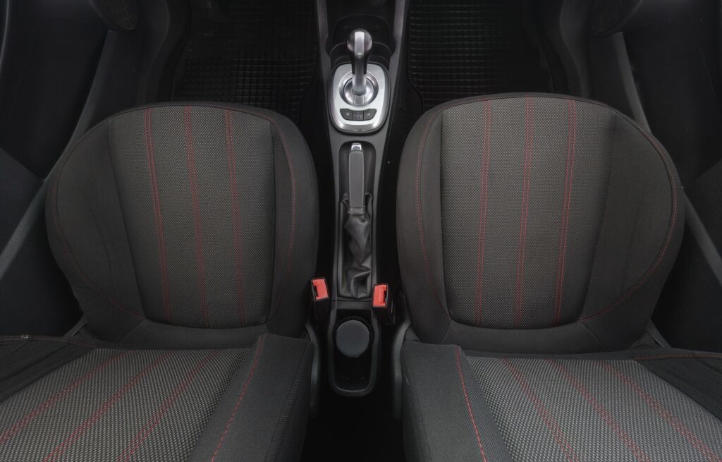 Opel Corsa 2008 Hopea