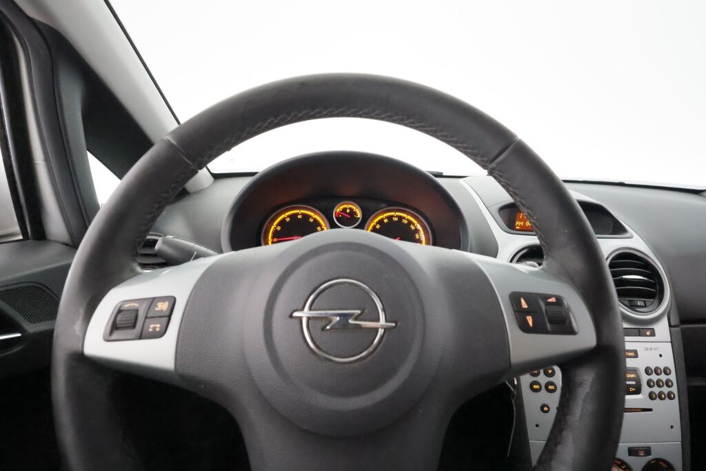 Opel Corsa 2008 Hopea