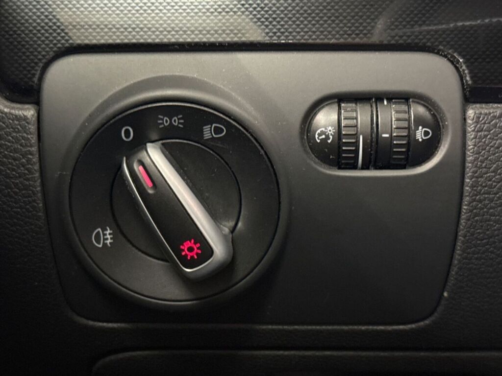 Volkswagen Golf 2009 Sininen